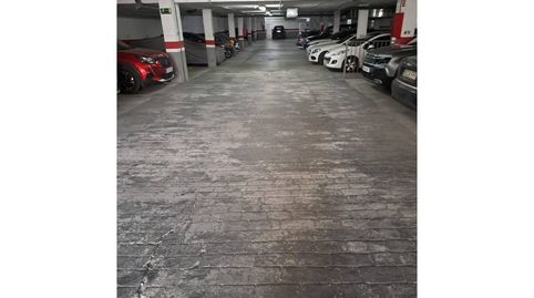 Foto 2 de Garaje en venta en Calle Hojalateros, Camino Viejo de Málaga, Vélez-Málaga