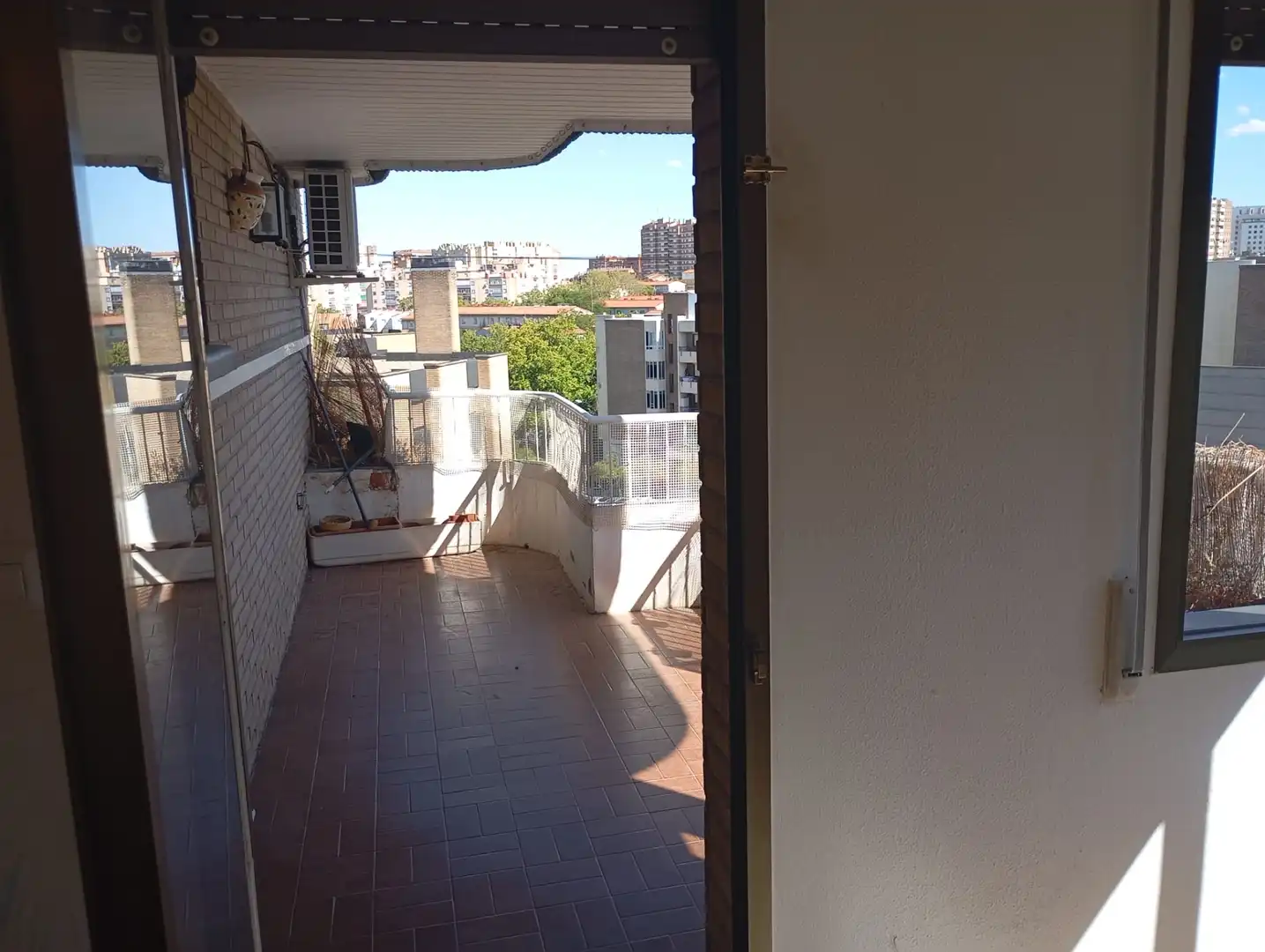 Balcony of Flat for rent in Zaragoza  with Air Conditioner, Heating and Private garden