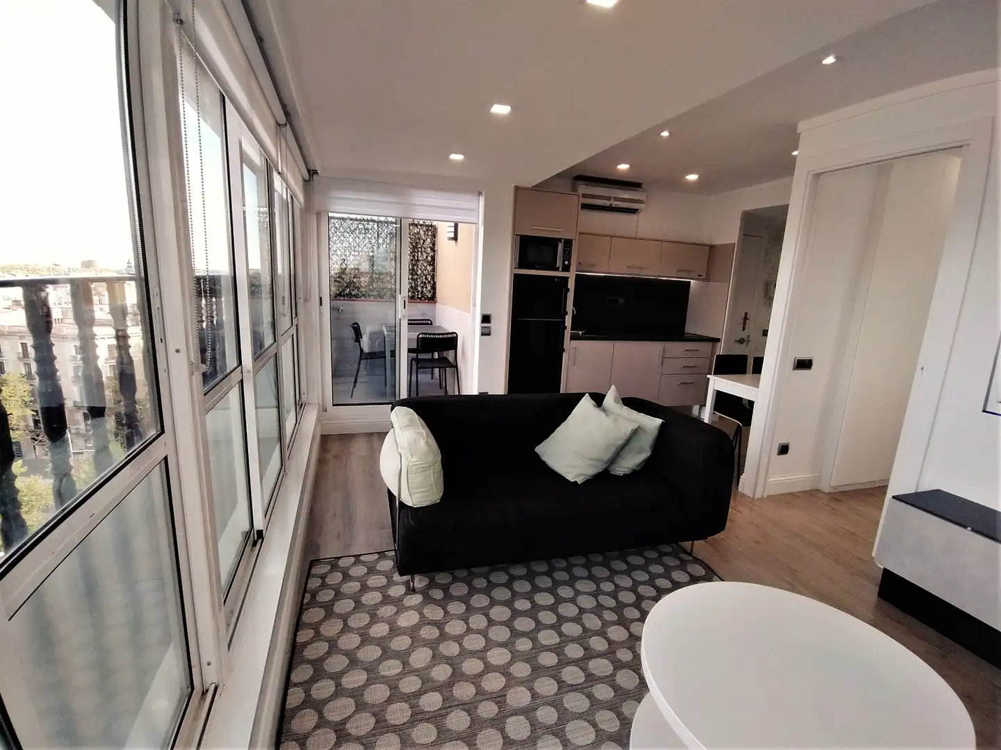 Penthouse mit Aufzug zur Miete in Carrer de Girona