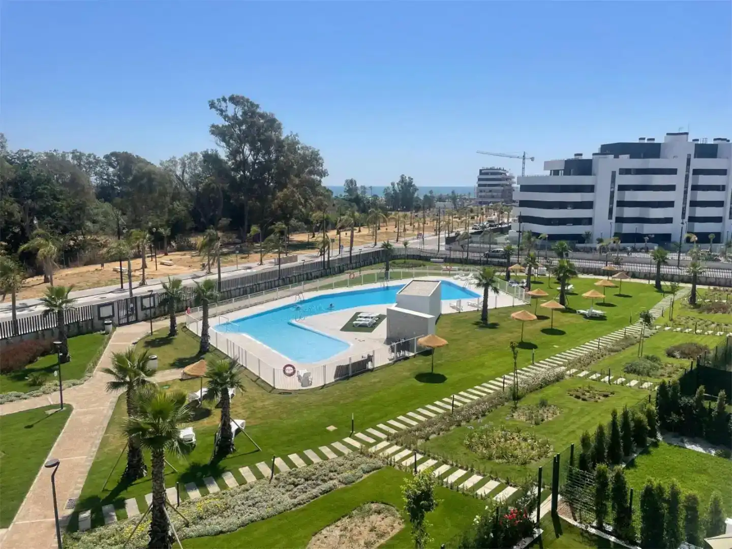 Piscina de Piso en venta en Torremolinos con Aire acondicionado, Jardín privado y Trastero
