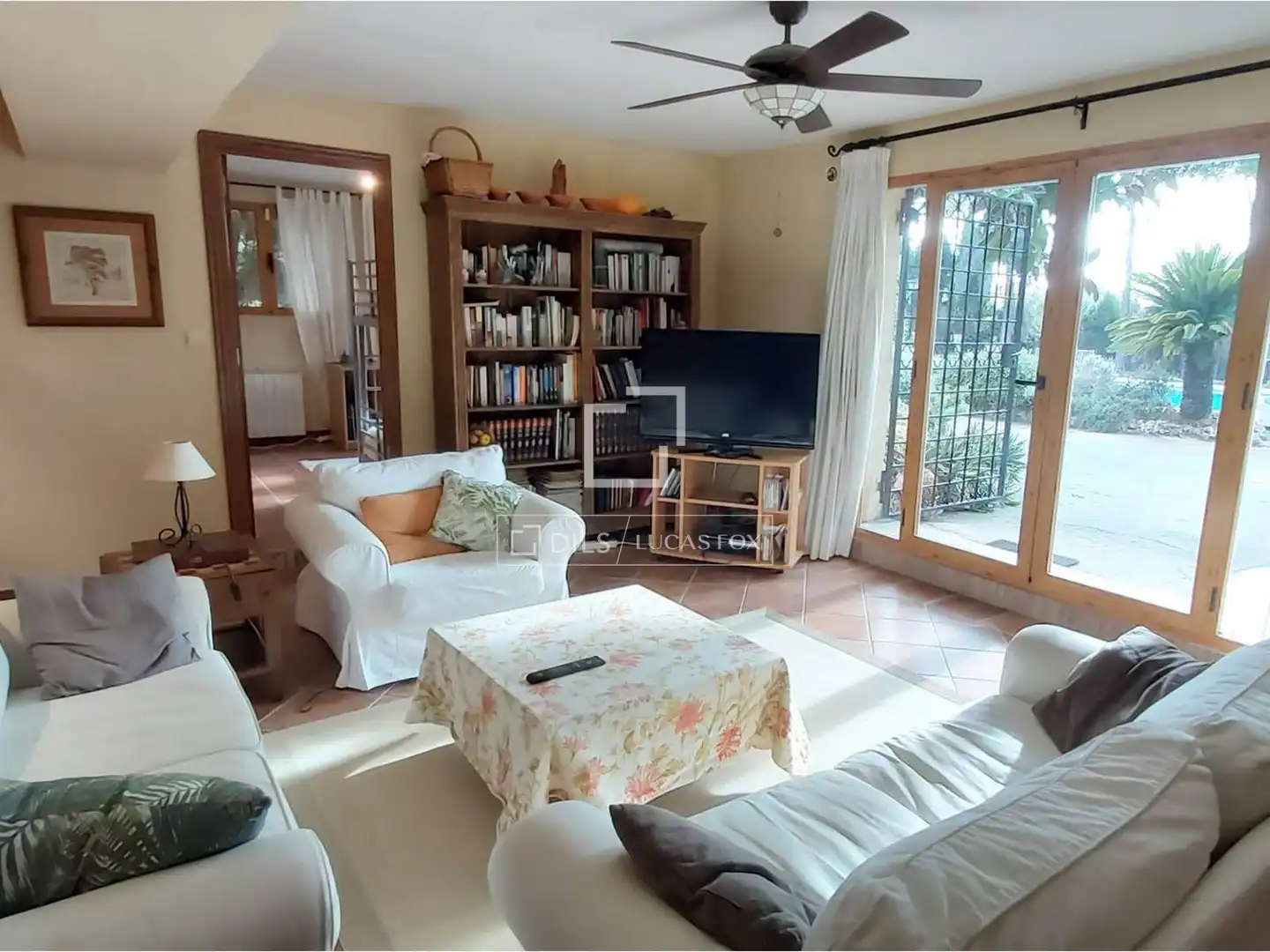 Sala de estar de Casa o chalet en venta en Paterna con Calefacción, Jardín privado y Terraza