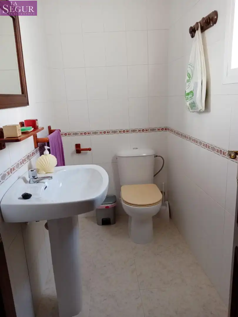 Bathroom of Residential for sale in Medina Sidonia