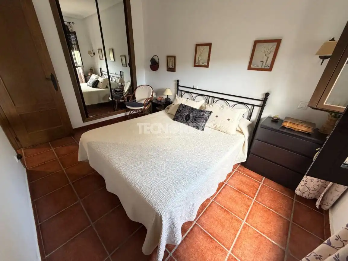 Bedroom of Flat for sale in Sotillo de las Palomas  with Air Conditioner, Heating and Storage room