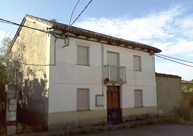 Pis en venda a Valdefresno