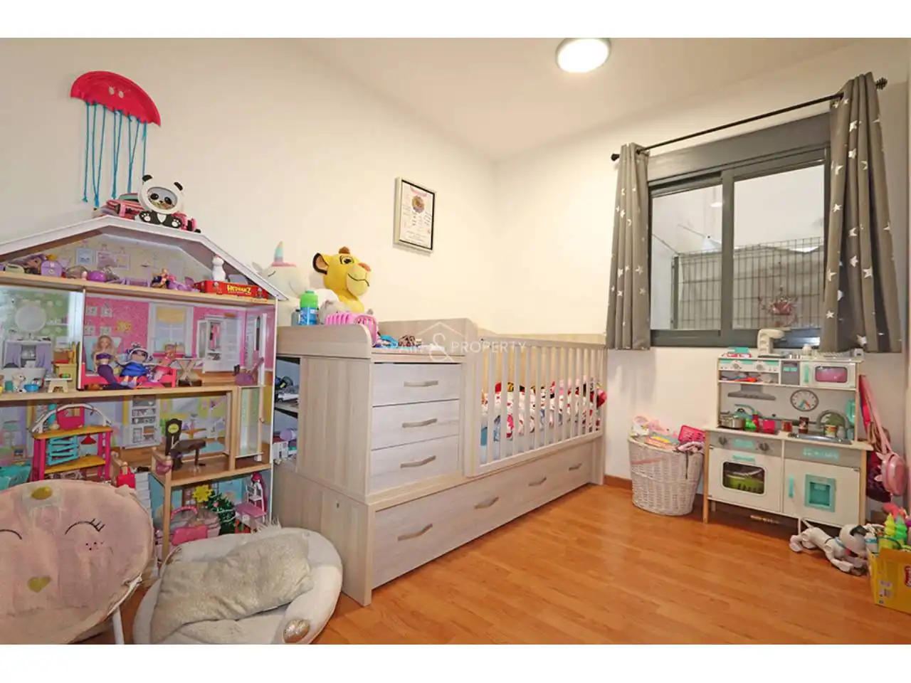 Habitación de Piso en venta en Montserrat con Aire acondicionado, Terraza y Piscina comunitaria