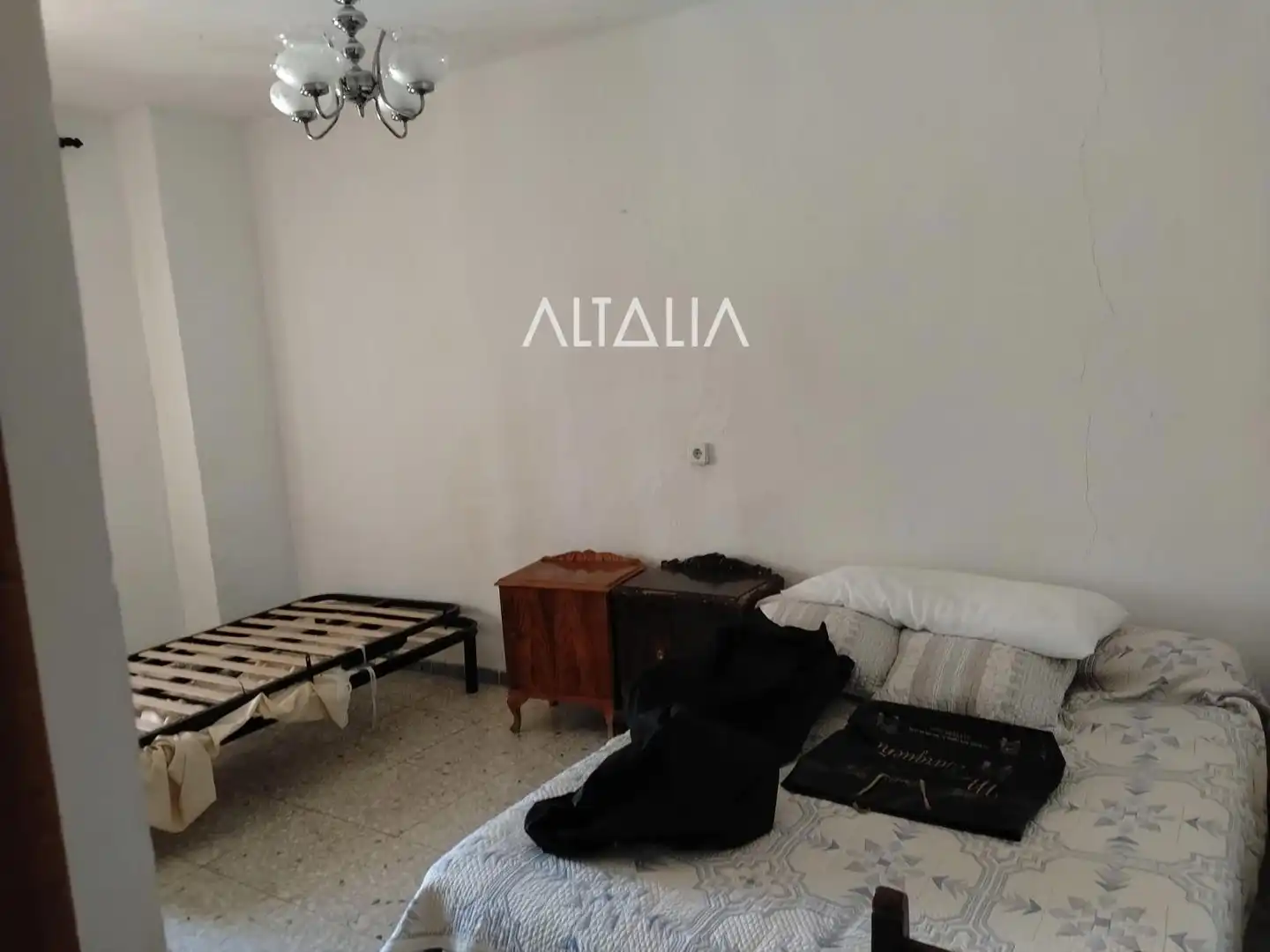 Habitación de Casa o chalet en venta en Huete con Trastero y Amueblado