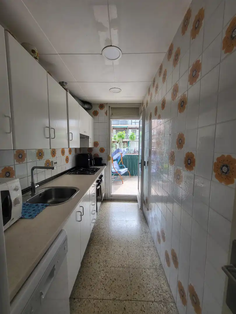 Cuina de Pis en venda en Pineda de Mar amb Forn i Balcó