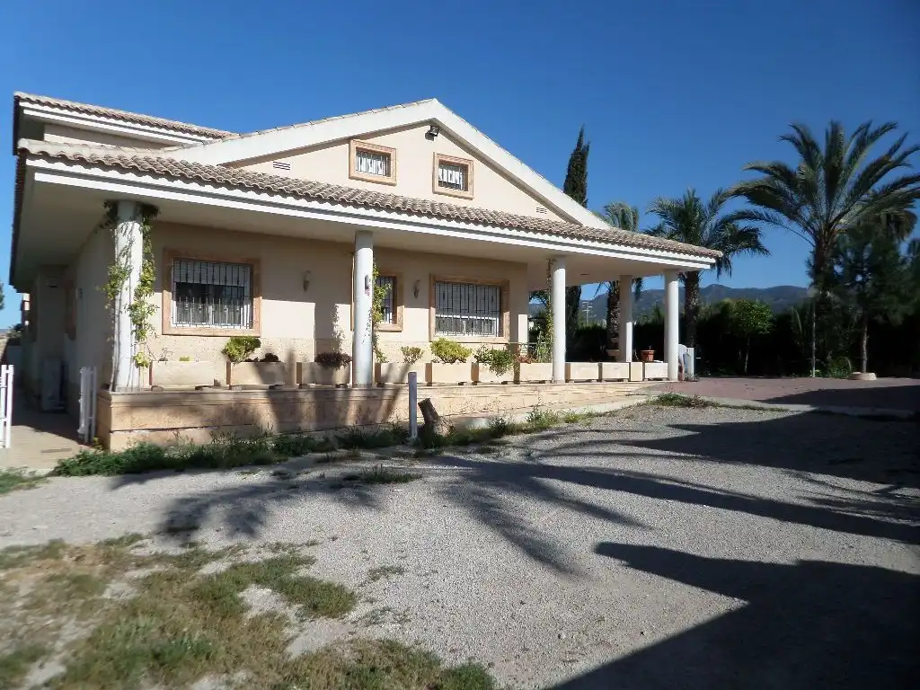 Chalet con terraza en venta en Pedanías Oeste, imagen 2