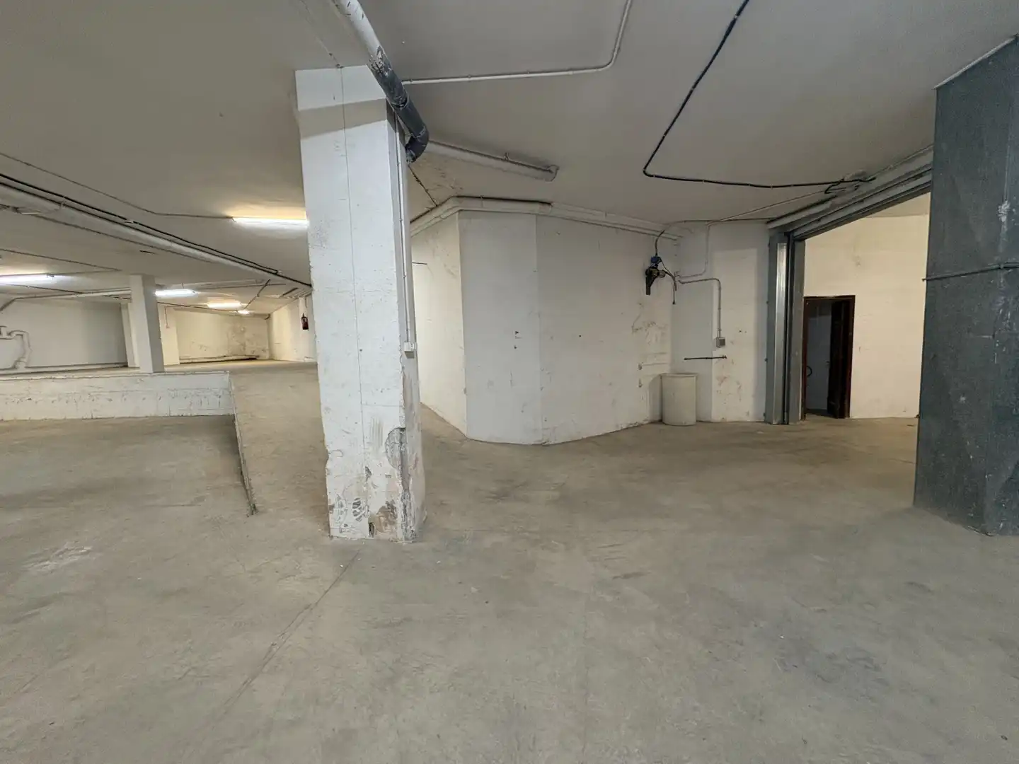 Commercial properties for rent in Manresa