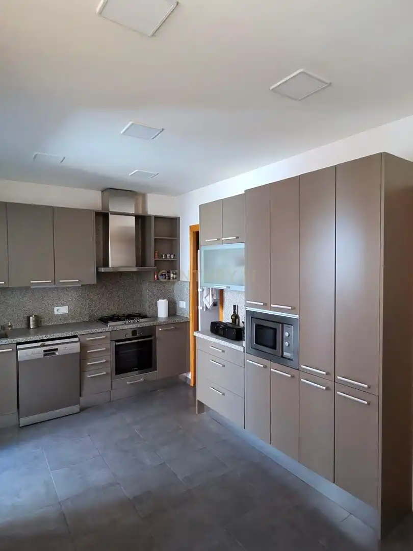 Kitchen of Apartments for sale in Barcelona  with Air Conditioner