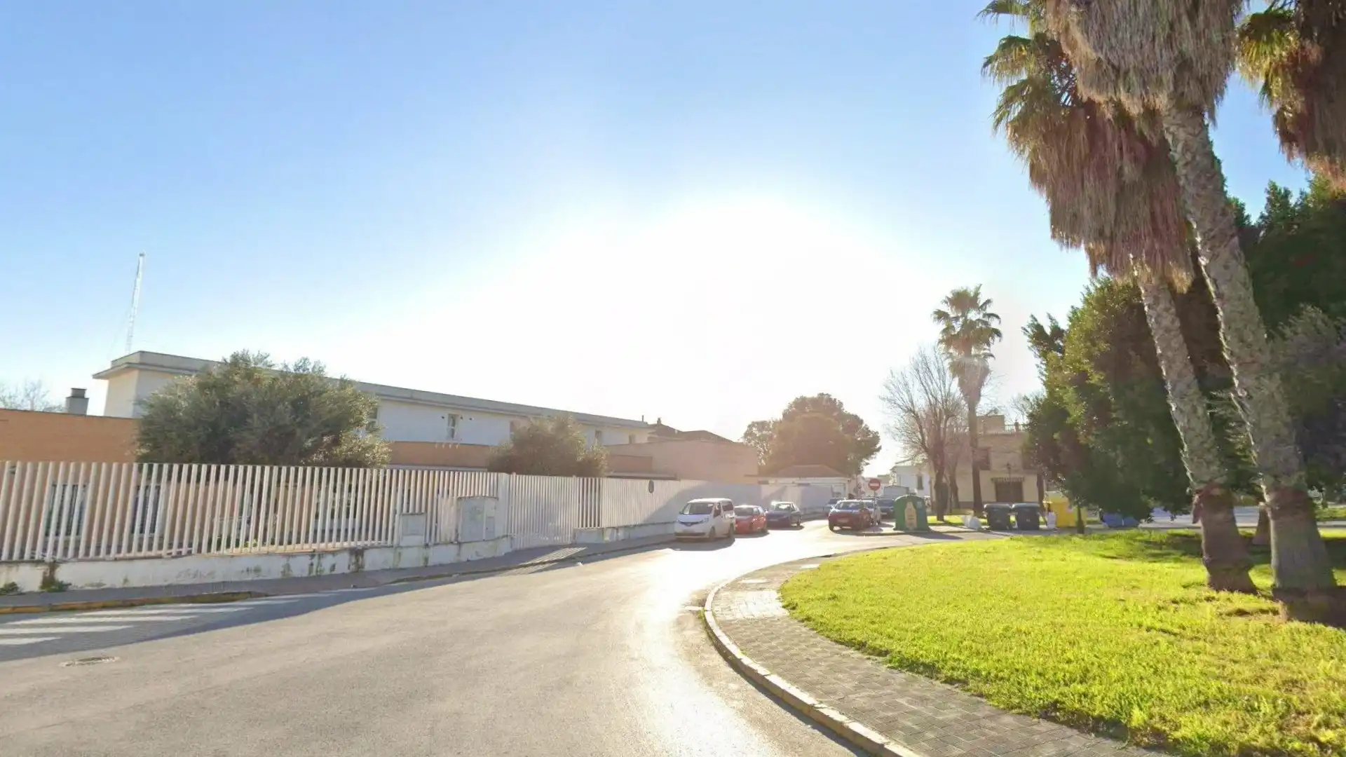 Casa aparellada en venda a Rafael Montesionos, imagen 4