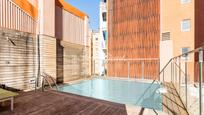 Swimming pool of House or chalet for sale in  Barcelona Capital  with Air Conditioner, Heating and Terrace