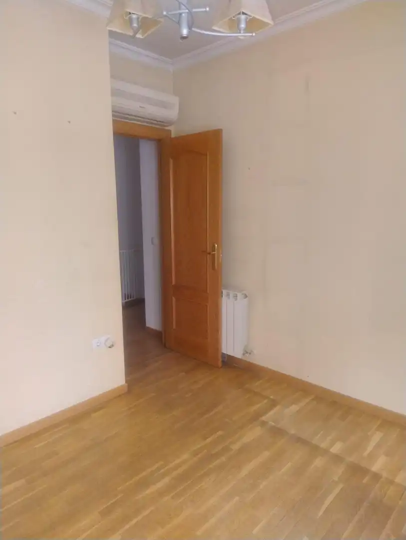 Bedroom of Duplexes for sale in Ciudad Real  with Air Conditioner, Heating and Furnished