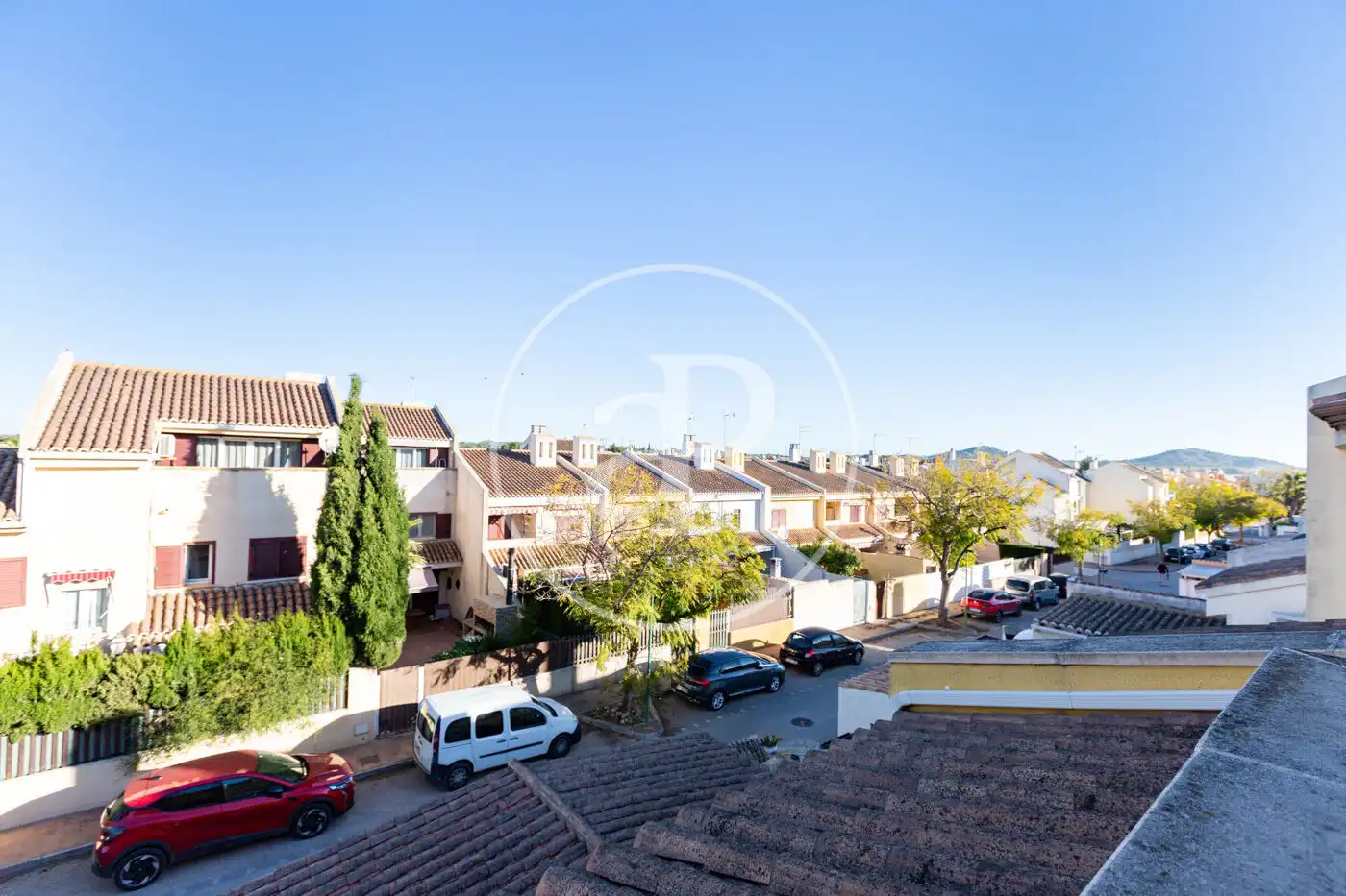 Vista exterior de Casa adosada en venta en Riba-roja de Túria con Aire acondicionado, Calefacción y Jardín privado