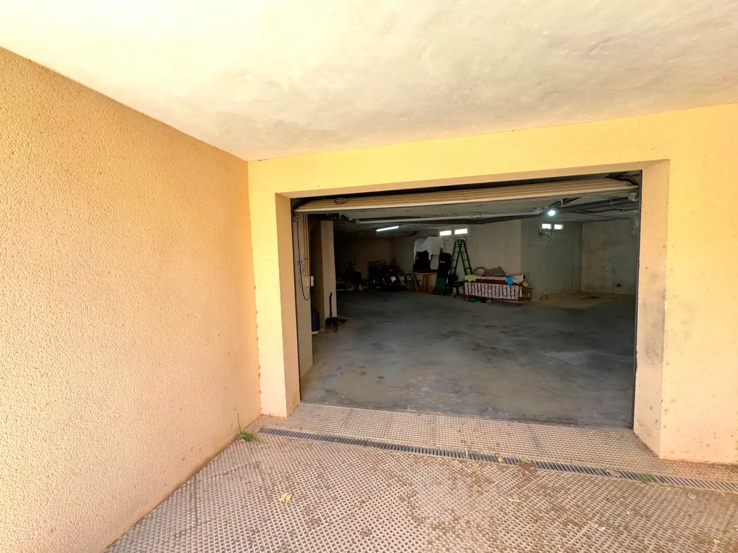 Aparcament de Casa o xalet en venda en San Javier amb Aire condicionat, Jardí privat i Terrassa