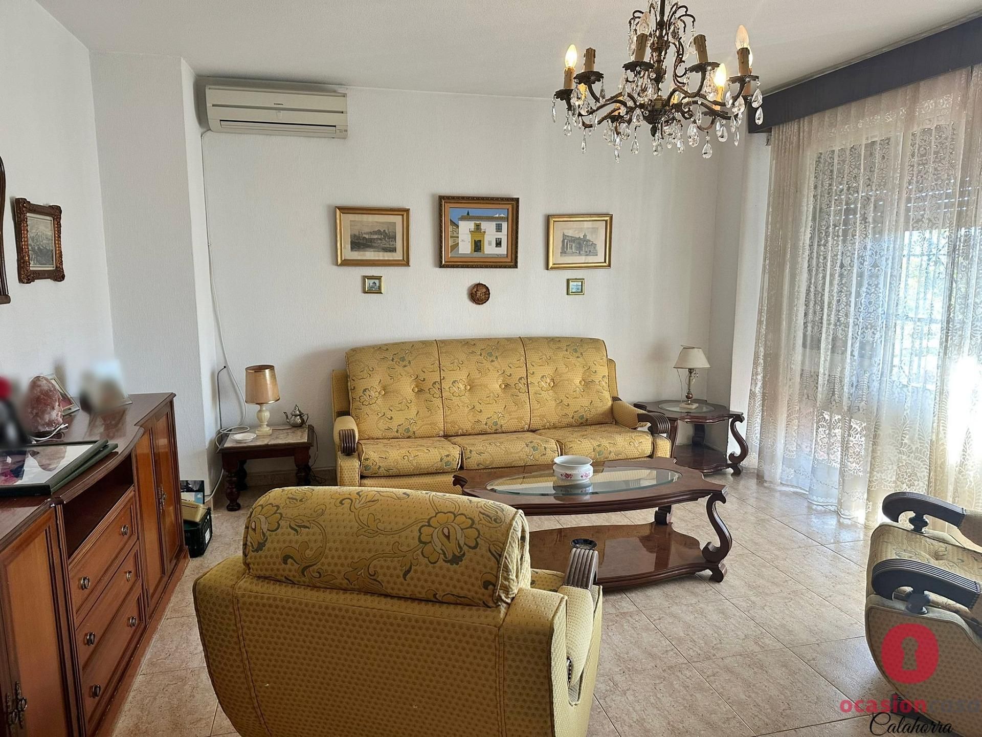 Sala d'estar de Pis en venda en  Córdoba Capital amb Aire condicionat i Terrassa