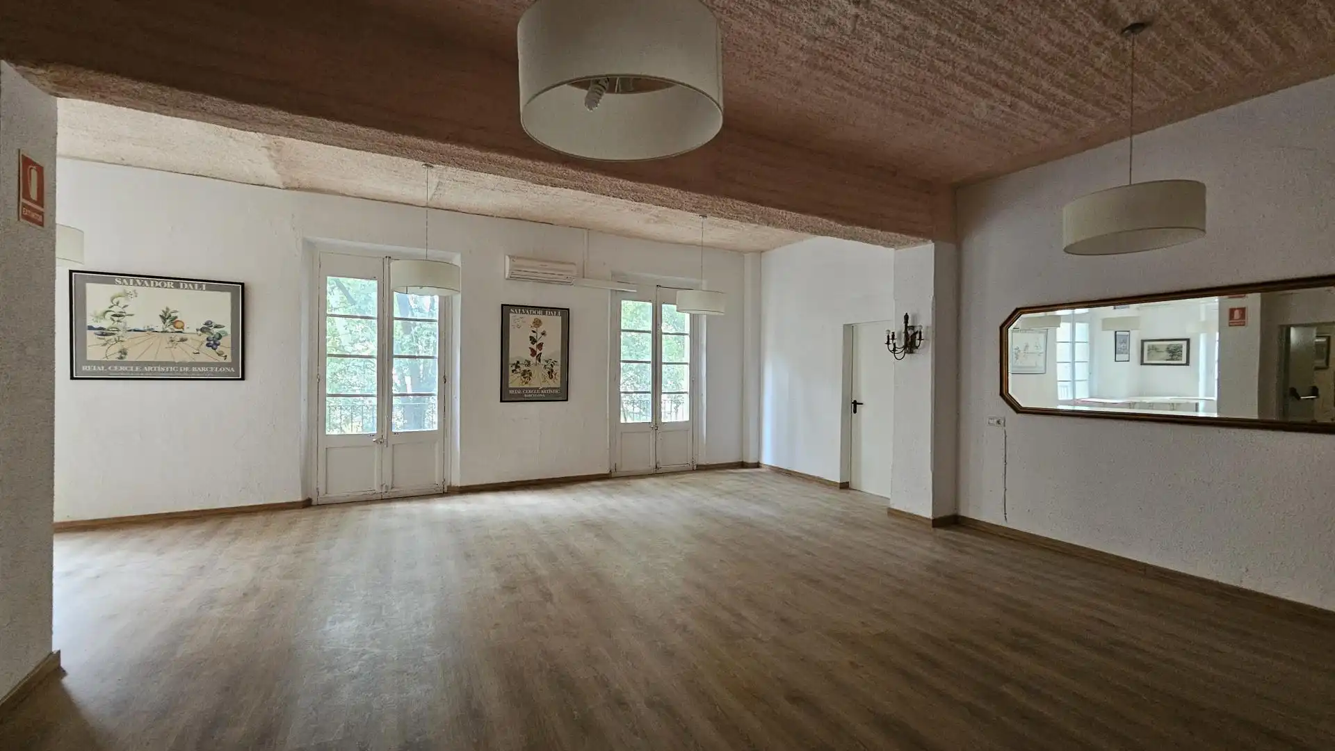 Sala d'estar de Local de lloguer en Figueres