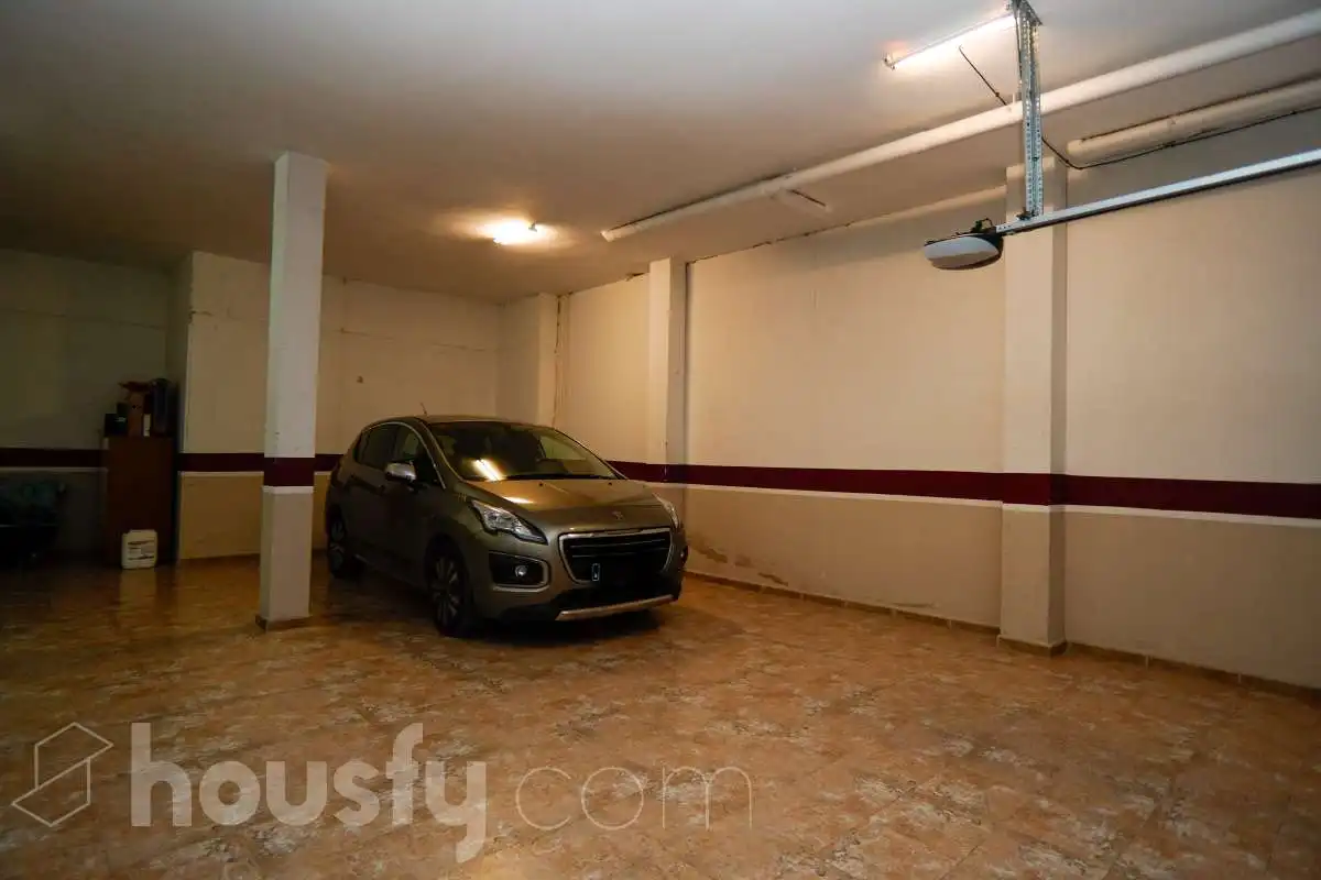 Parking of Houses for sale in Bigastro  with Air Conditioner, Heating and Private garden