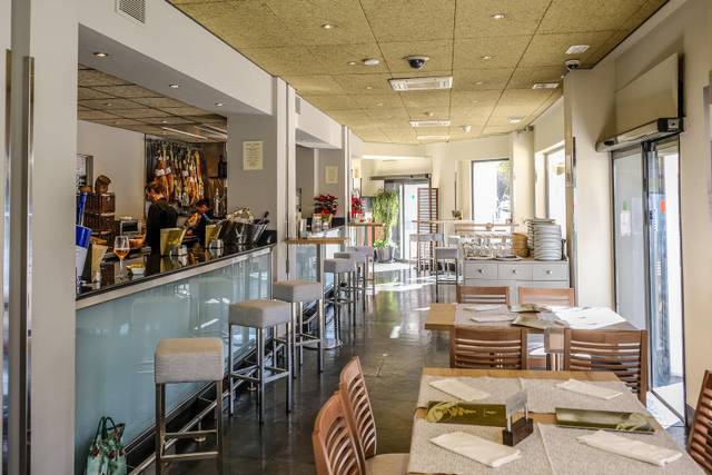 Local comercial en Venta en La Buhaira