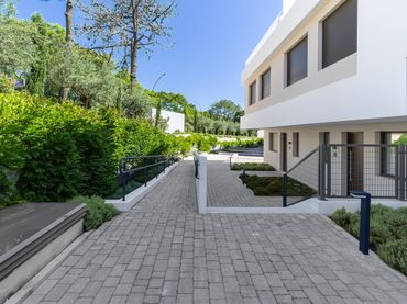 Adosado con piscina en venta en Elviria - Cabopino