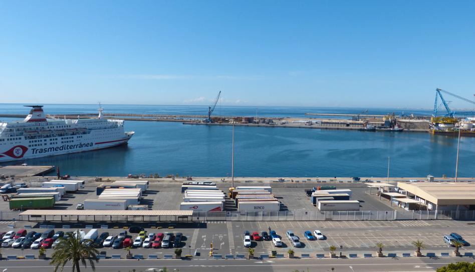 Photo 1 of Flat to rent in Paseo de San Luis, 6d, Centro, Almería