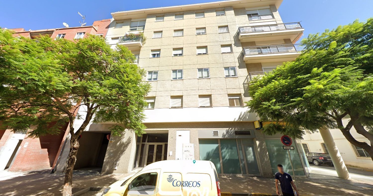 Vista exterior de Pis en venda en  Huelva Capital