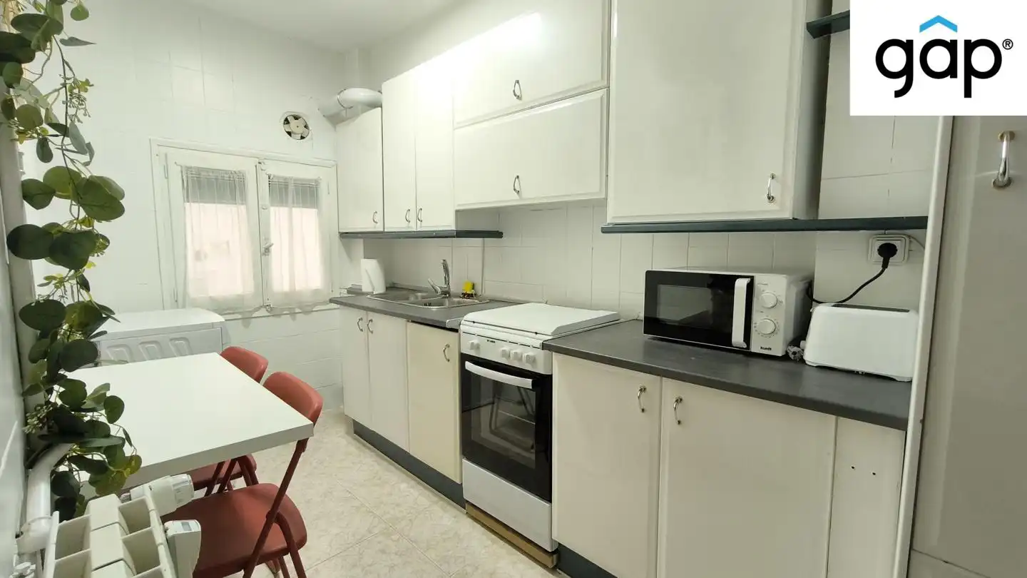Küche von Wohnung zur Miete in Cuenca mit Heizung, Terrasse und Möbliert