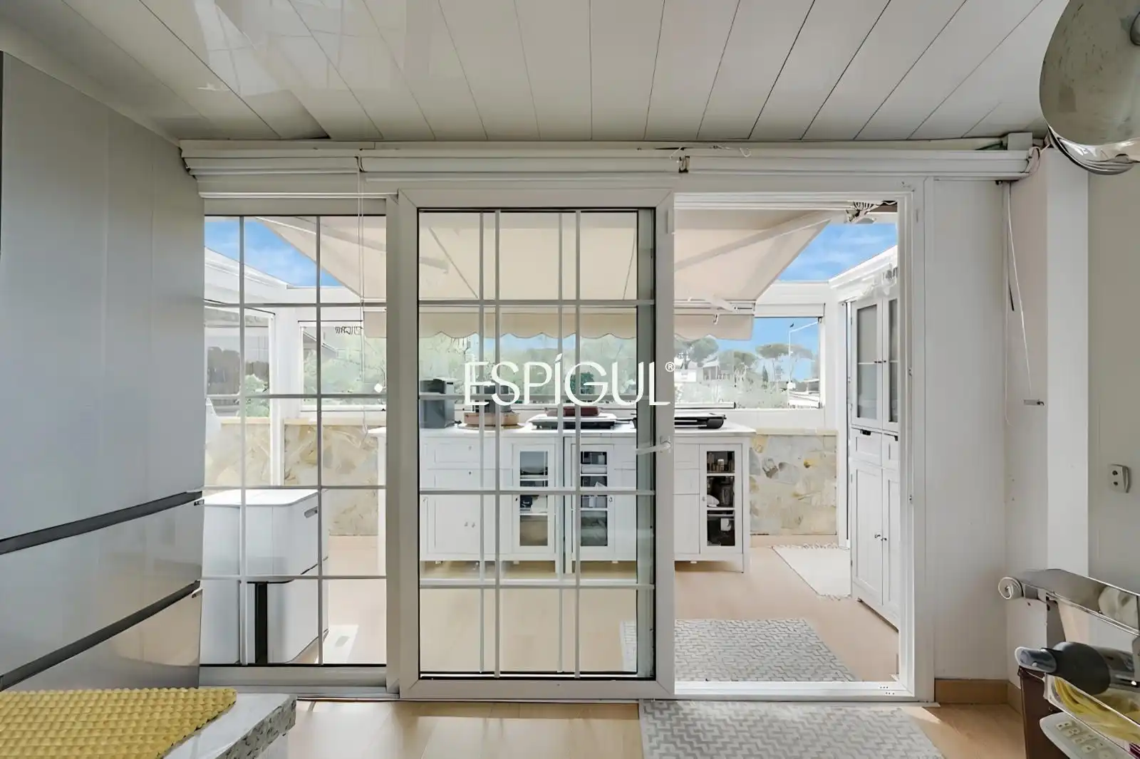 Houses for sale in Rubí  with Air Conditioner, Heating and Terrace