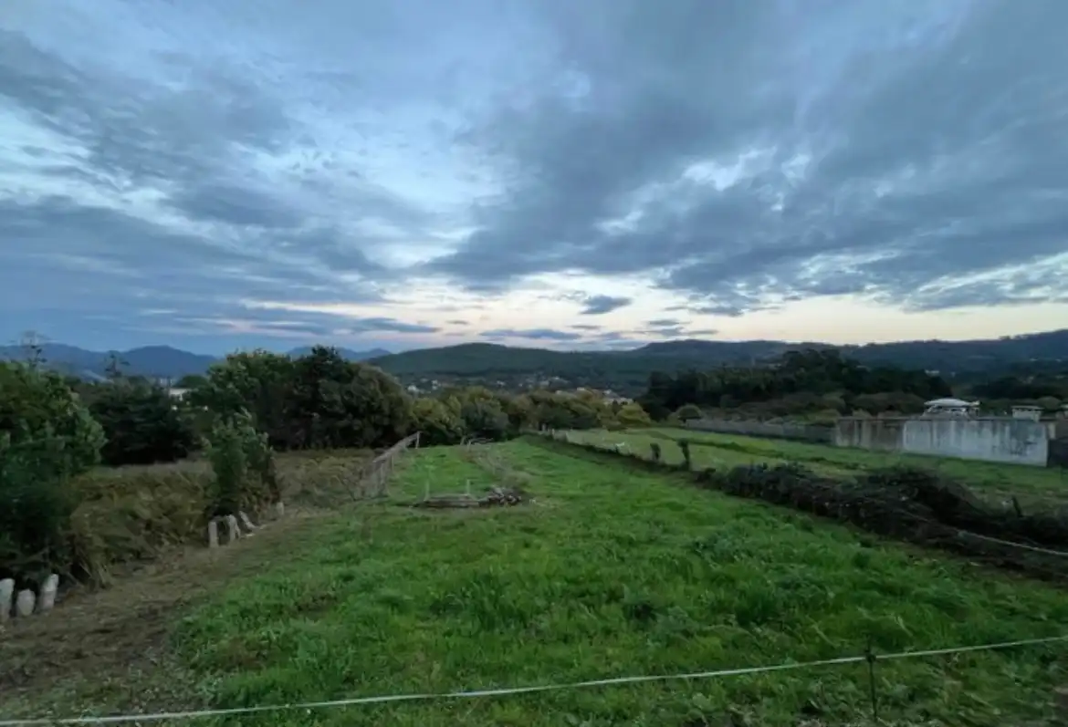 Wohnbaugrundstück zum Verkauf in Rúa Ecuador, imagen 4