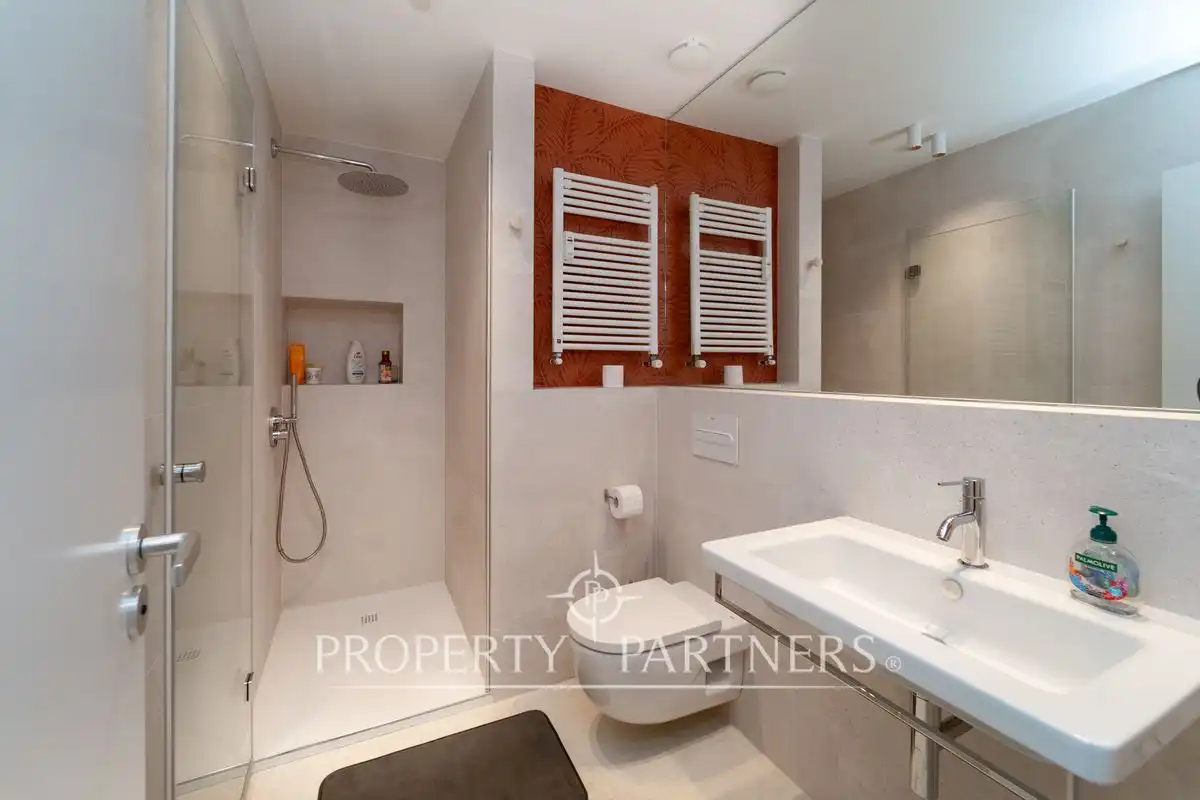 Baño de Ático en venta en Madrid con Aire acondicionado, Calefacción y Terraza