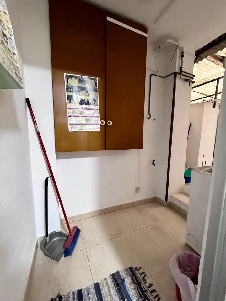 Appartamento con ascensore in vendita a calle de Monturiol, imagen 5