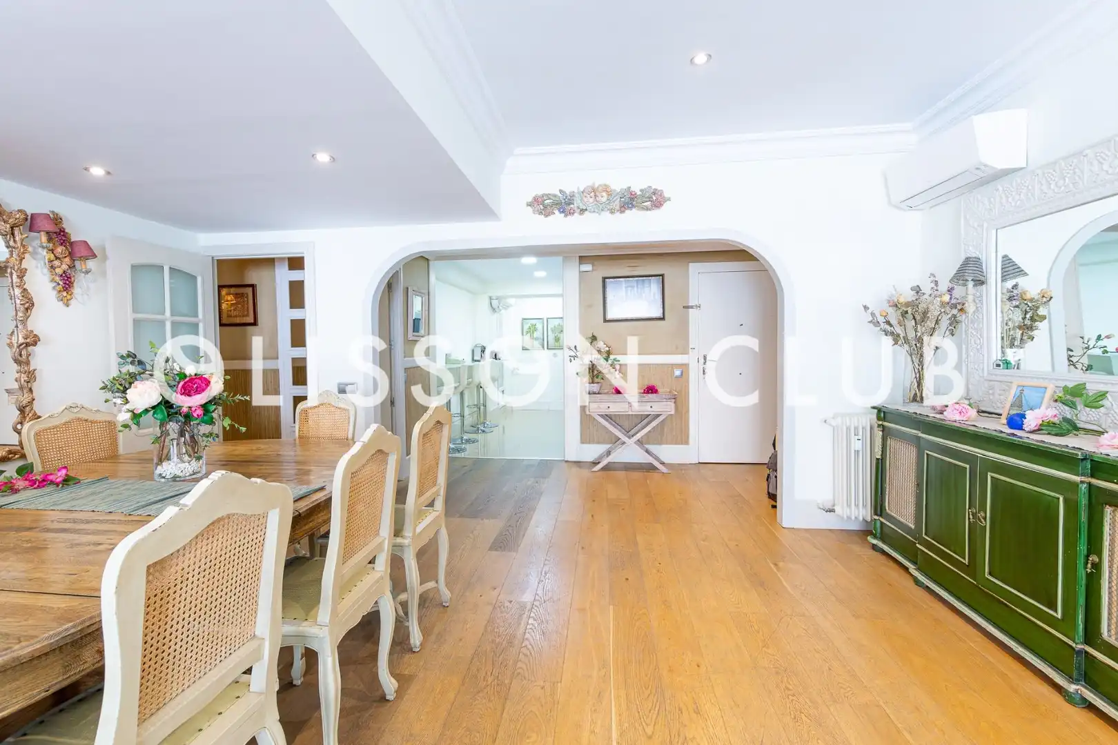 Dining room of Flat for sale in Madrid  with Air Conditioner, Heating and Storage room