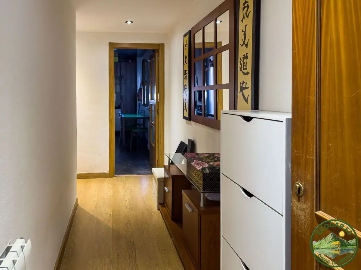 Piso en venta en Toral de los Vados con Calefacción, Terraza y Trastero