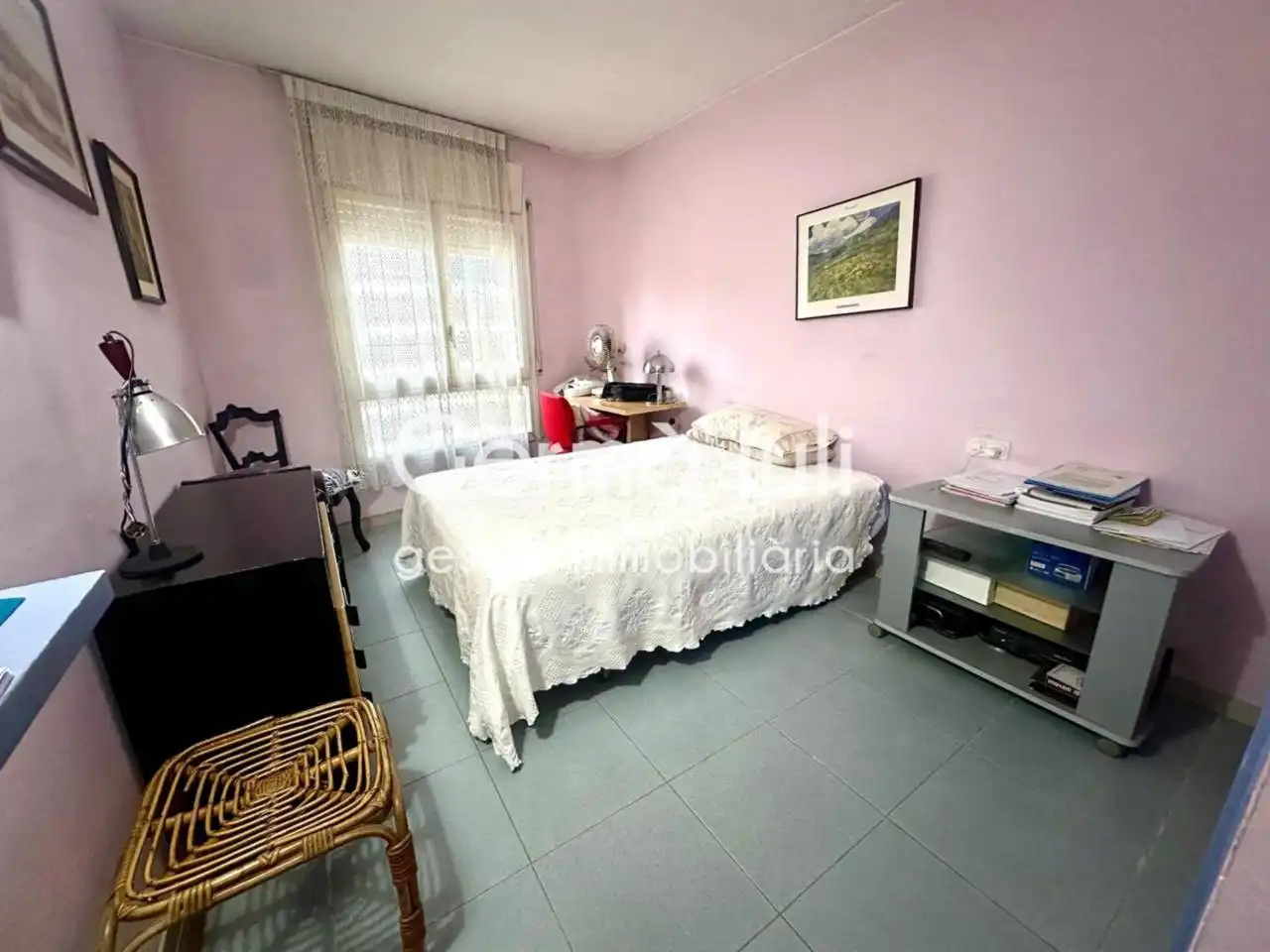 Dormitori de Casa o xalet en venda en Girona amb Calefacció i Terrassa