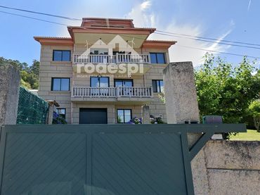 Villa à vendre à Redondela