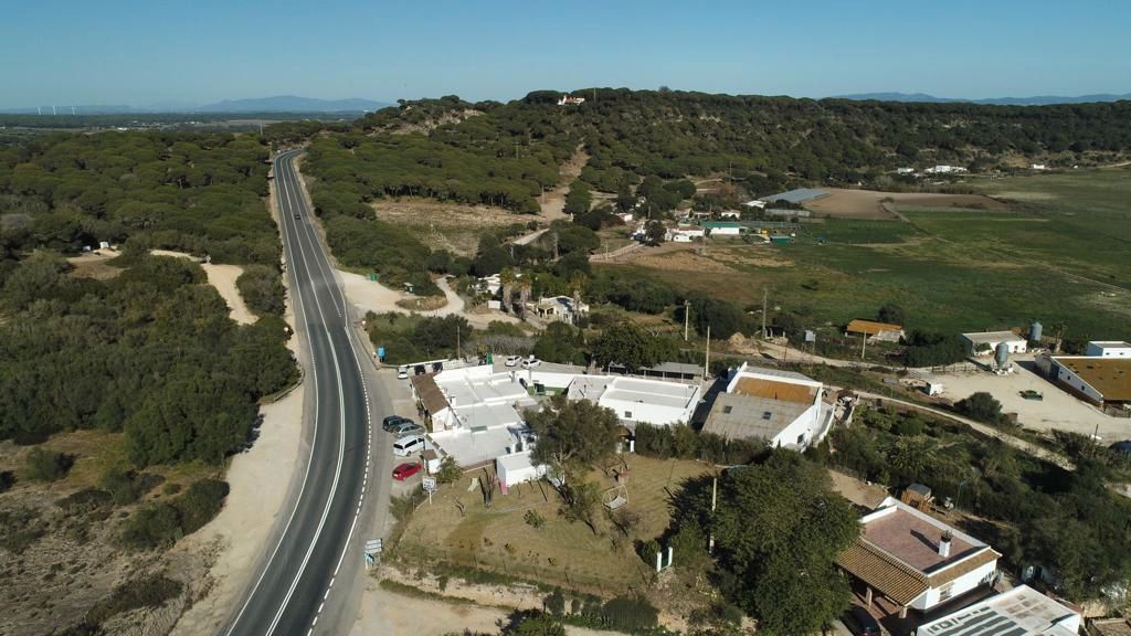 Vista exterior de Edifici en venda en Vejer de la Frontera