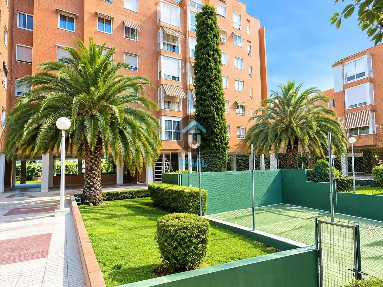 Appartamento con piscina in affitto a Calle de Ladera de los Almendros, imagen 3