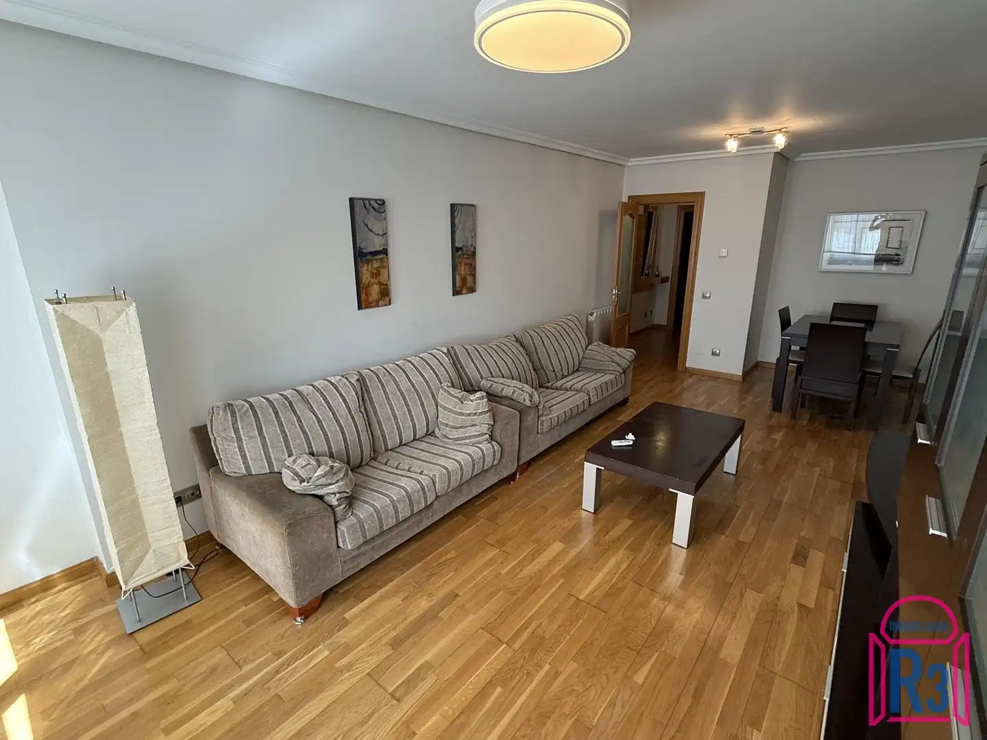 Wohnzimmer von Wohnung zur Miete in León Capital  mit Heizung, Terrasse und Abstellraum