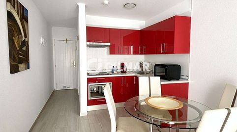 Foto 5 de Apartamento en venta en Playa de las Américas, Adeje