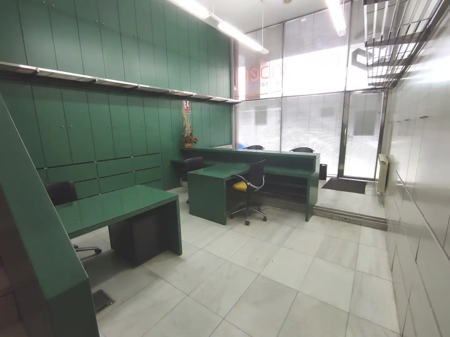 Local de alquiler en Calle Juan de Padilla, Plantío - Alcampo