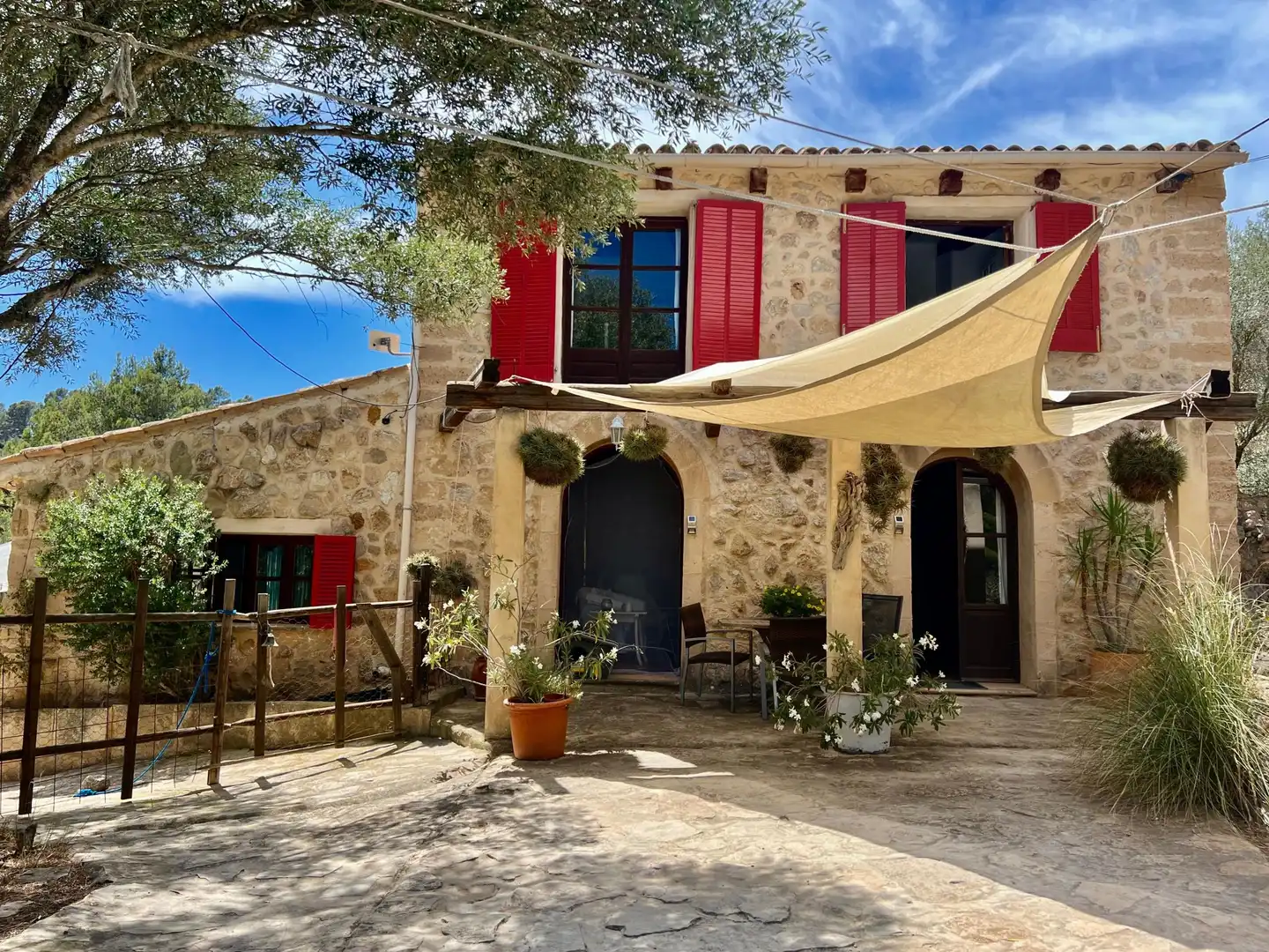 Vista exterior de Finca rústica en venda en Andratx amb Traster