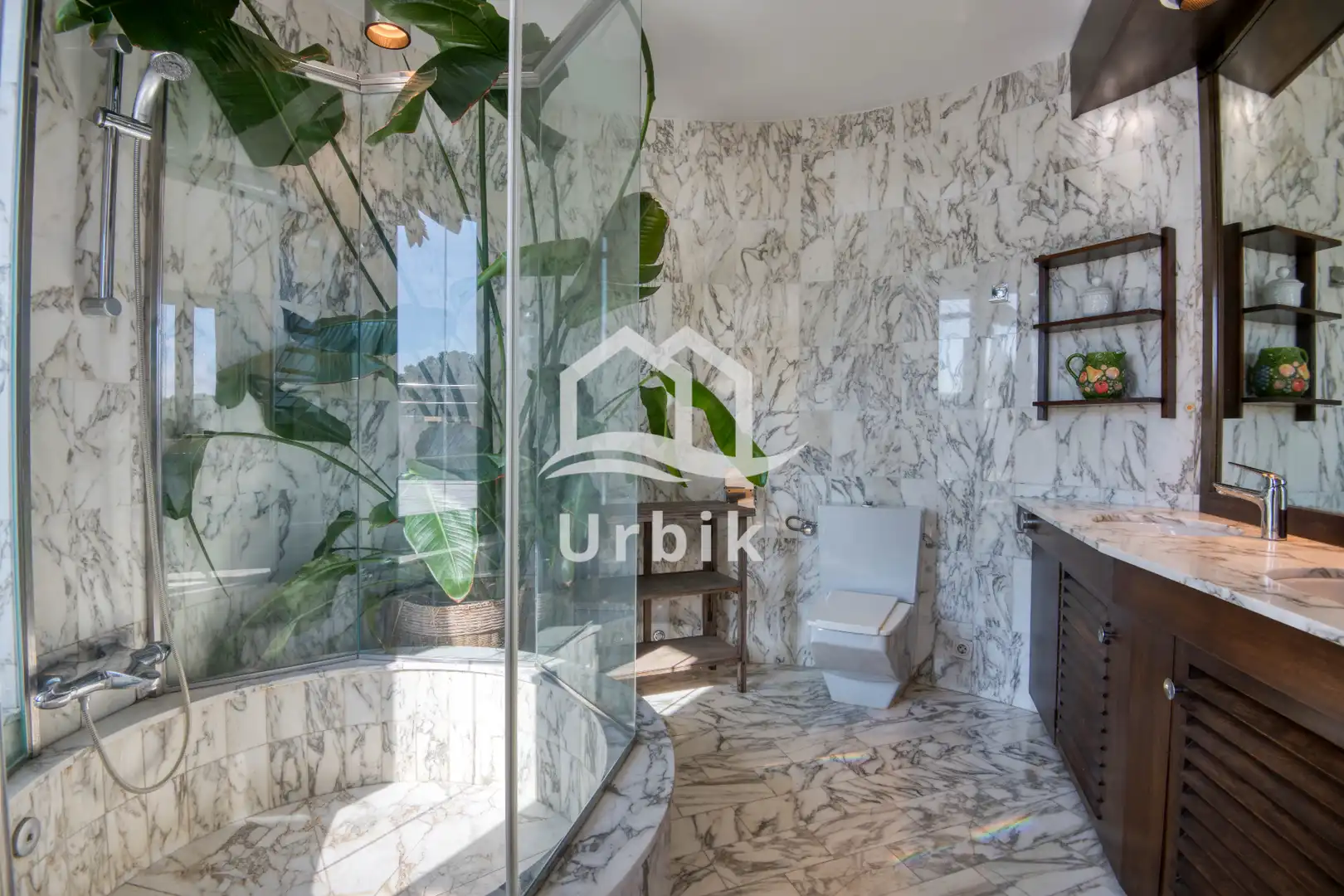 Bathroom of Houses for sale in Castell d'Aro, Platja d'Aro i s'Agaró  with Air Conditioner, Private garden and Terrace