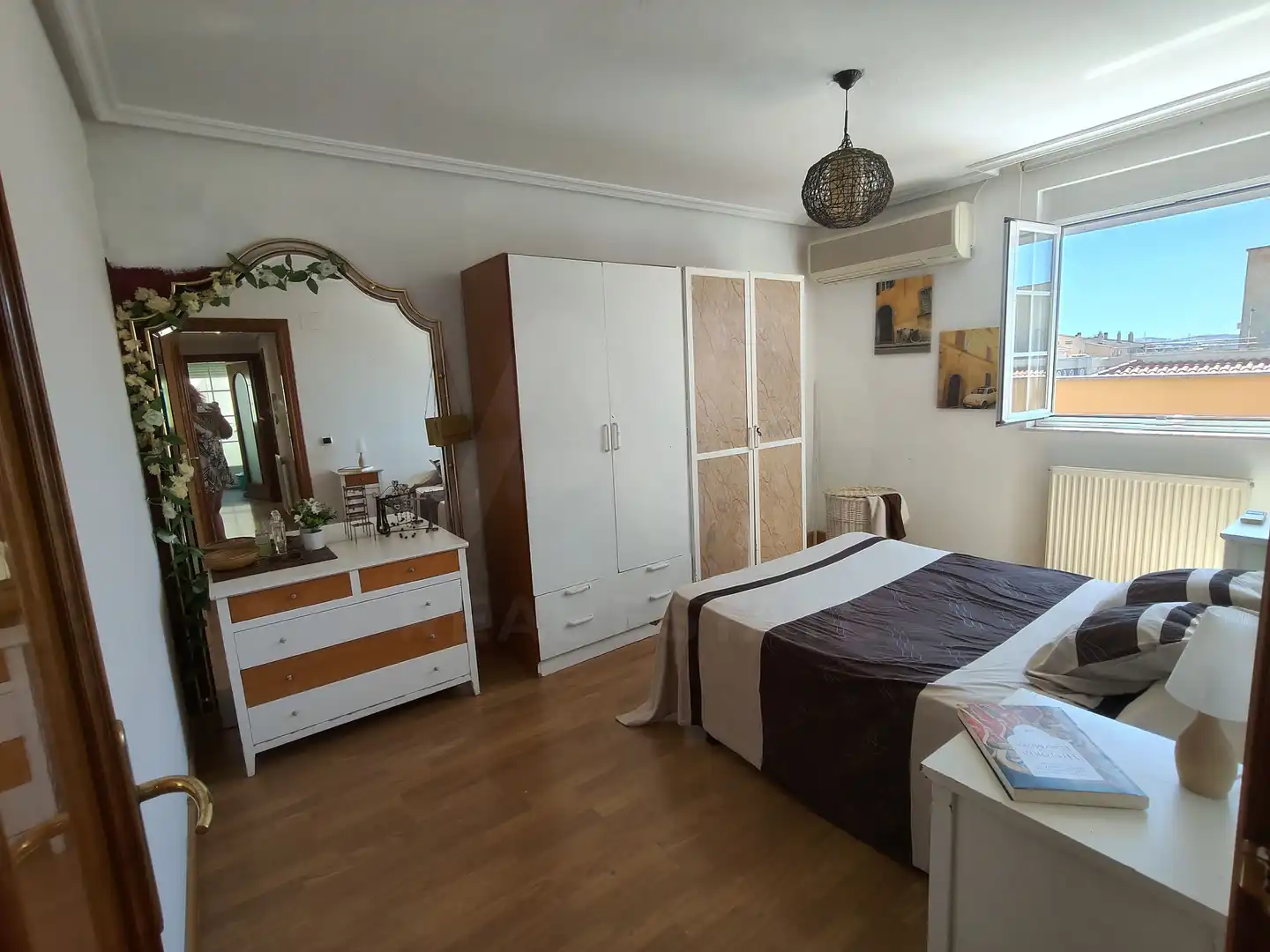 Habitación de Ático en venta en Santa Marta de Tormes con Calefacción y Terraza