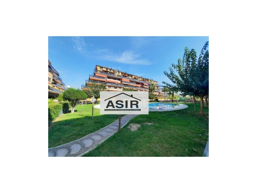 Exterior view of Flat for sale in Alzira  with Air Conditioner and Terrace