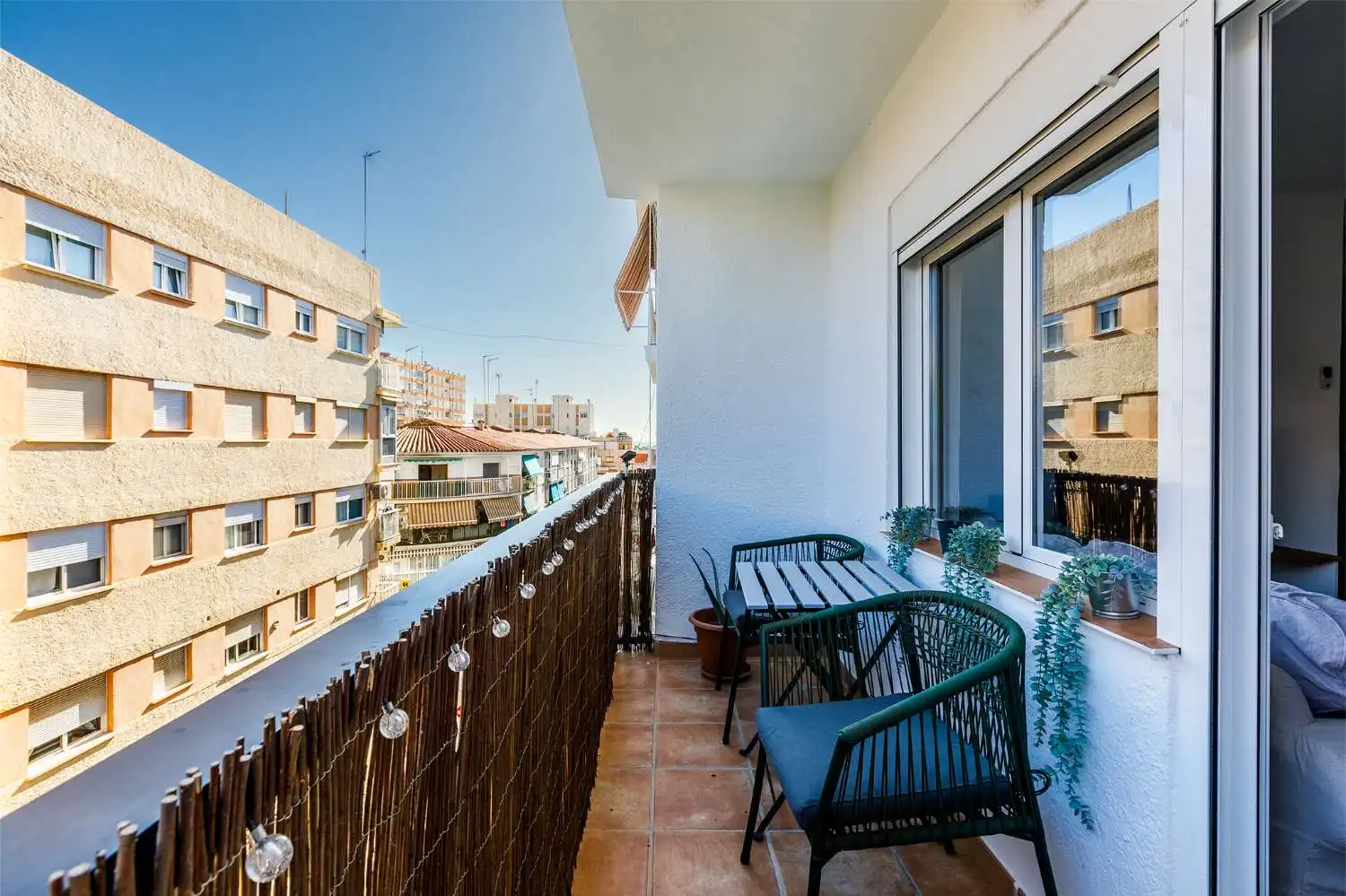 Flat with lift for sale in N/A