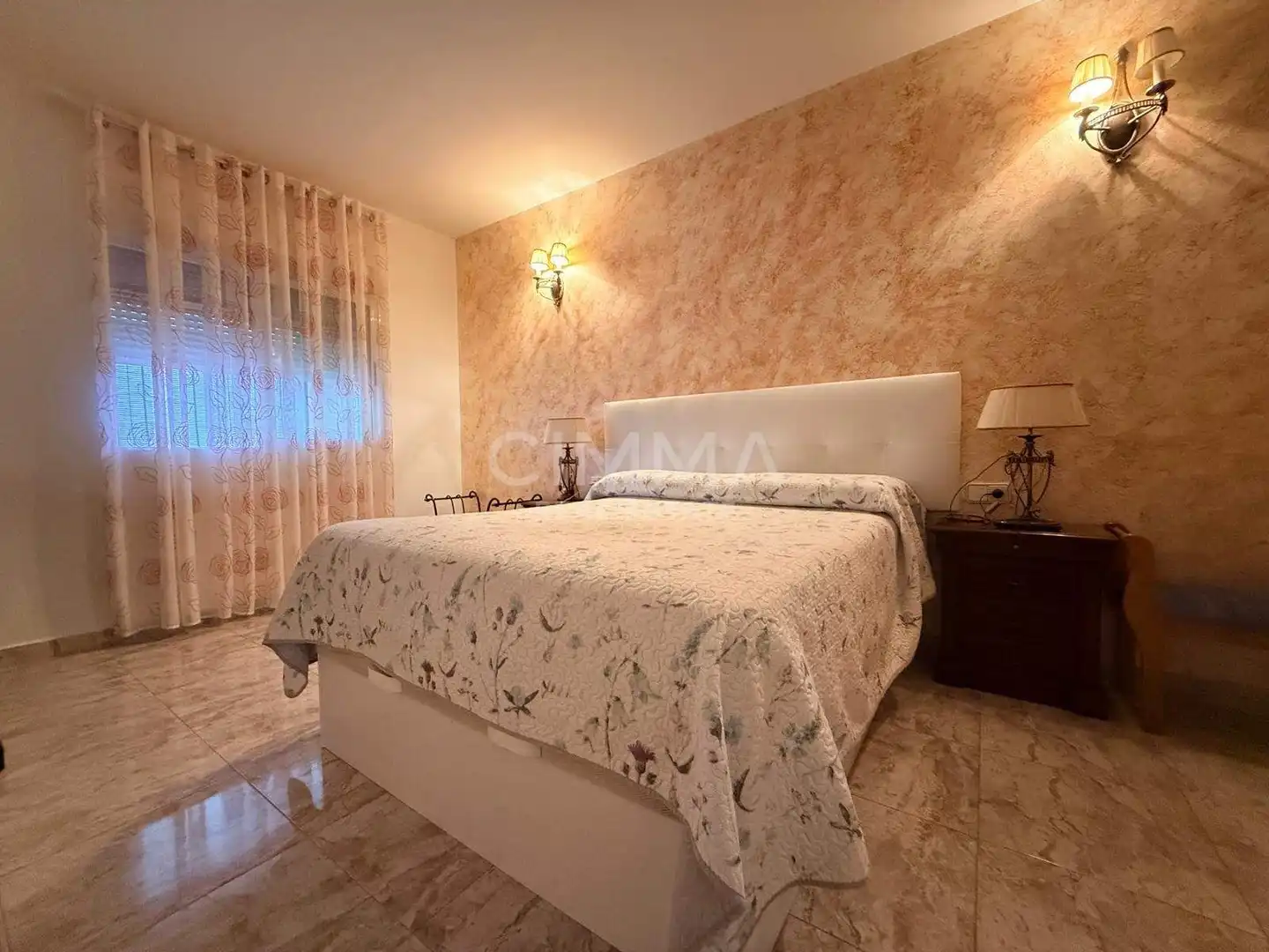 Habitación de Casa o chalet en venta en La Nucia con Aire acondicionado, Calefacción y Jardín privado