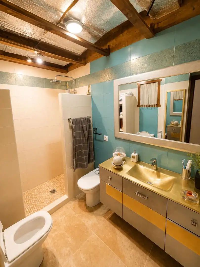 Bathroom of Houses for sale in Écija  with Air Conditioner, Private garden and Terrace