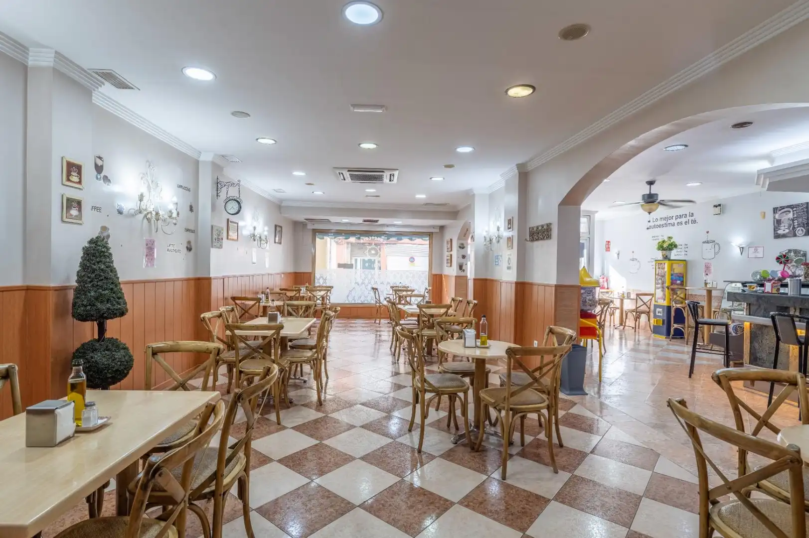 Business premises for sale in de Jueves, imagen 26