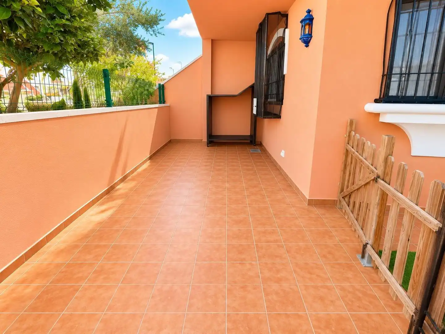 Bajo con piscina en venta en Calle san Javier, imagen 2