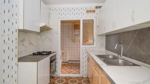 Foto 4 de Piso en venta en Santiago Rusiñol, Rocafonda, Mataró